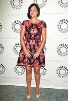 los angeles - 7 de janeiro - angeli cabral na estréia do fox s alisted no paley center for media em 7 de janeiro de 2014 em beverly hills, ca foto