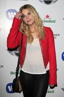 los angeles - 10 de fevereiro - ashley benson chega ao grupo de música warner post grammy party no chateau marmont em 10 de fevereiro de 2013 em los angeles, ca.. foto