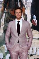 los angeles - 22 de junho - armie hammer na estreia mundial do lone ranger na aventura da disney s califórnia em 22 de junho de 2013 em anaheim, ca foto