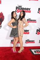 los angeles - 5 de março - ariel winter, shanelle workman na estréia de mr.peabody e sherman no village theatre em 5 de março de 2014 em westwood, ca foto