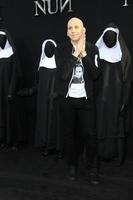 los angeles - 4 de setembro - trixie mattel, também conhecido como brian michael firkus na estreia mundial da freira no tcl chinese theatre imax em 4 de setembro de 2018 em los angeles, ca foto
