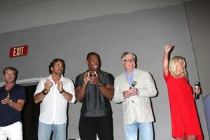 los angeles - 20 de agosto - winsor harmon, thorston kaye, lawrence saint-victor, dick christie, alley mills no bold and the beautiful fan event 2017 no marriott burbank Convention Center em 20 de agosto de 2017 em burbank, ca foto