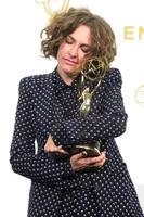 los angeles - 20 de setembro - jill soloway no primetime emmy awards sala de imprensa no microsoft theater em 20 de setembro de 2015 em los angeles, ca foto