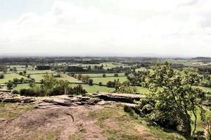 uma vista da zona rural de shropshire perto de grinshill foto