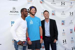 los angeles, 4 de setembro - chris paul, clayton kershaw, chris harrison no evento de caridade de ping pong 4 no dodger stadium em 4 de setembro de 2014 em los angeles, ca foto