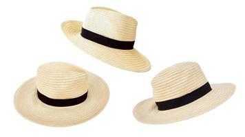 chapéu de palha para viagens, praia, proteção solar, isolado no fundo branco. foto