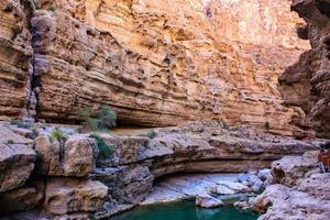 Wadi Shab em Omã foto