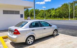 playa del carmen quintana roo méxico 2022 carro mexicano prata em donaldo colosio playa del carmen méxico. foto