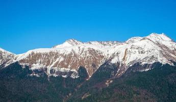 montanhas do cáucaso, krasnaya polyana, rosa hutor, rússia foto