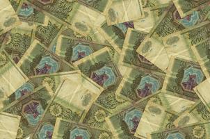 As contas de 500 rublos russos encontram-se na pilha grande. fundo conceitual de vida rica foto