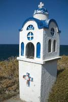 pequena capela na grécia foto