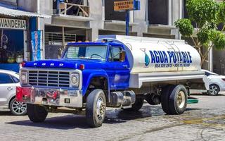 puerto escondido oaxaca méxico 2022 caminhões mexicanos transportadores de carga carros de entrega em puerto escondido méxico. foto