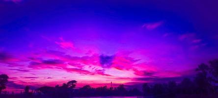 foto de céu azul e rosa para fundo