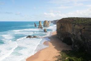 os doze apóstolos, parque nacional de port campbell, victoria, austrália foto