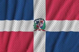 bandeira da república dominicana impressa em um sportswear de nylon de poliéster foto