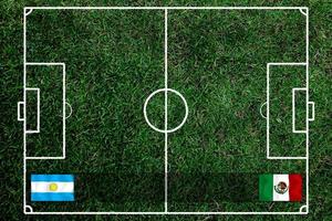 competição da copa de futebol entre o nacional argentino e o nacional méxico. foto