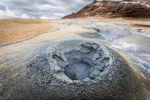 Islândia, área geotérmica de Hverir. foto