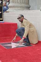 los angeles - 19 de novembro - snoop dogg, calvin broadus jr na cerimônia snoop dogg star na calçada da fama de hollywood em 19 de novembro de 2018 em los angeles, ca foto