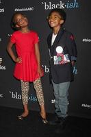 los angeles, 17 de fevereiro - marsai martin, miles brown no evento black-ish atas no silver screen theater no pacific design center em 17 de abril de 2015 em los angeles, ca foto