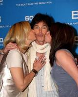 los angeles, 7 de fevereiro - katherine kelly lang, ronn moss, hunter tylo na celebração do 6000º show no bold and the beautiful at cbs television city em 7 de fevereiro de 2011 em los angeles, ca foto