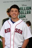 los angeles, 6 de maio - bradley steven perry na estréia do braço de um milhão de dólares no teatro el capitan em 6 de maio de 2014 em los angeles, ca foto