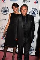 los angeles, 23 de outubro - don johnson chega ao carrossel of hope ball 2010 no beverly hilton hotel em 23 de outubro de 2010 em beverly hills, ca foto