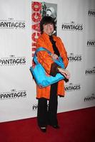 los angeles, 16 de maio - jo anne worley chega na noite de abertura da peça chicago no teatro pantages em 16 de maio de 2012 em los angeles, ca foto