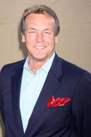 los angeles, 29 de julho - doug davidson chega à festa de verão 2013 cbs tca no local privado em 29 de julho de 2013 em beverly hills, ca foto