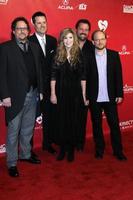 los angeles, 10 de fevereiro - alison krauss chega na gala musicares 2012 em homenagem a paul mccartney no centro de convenções la em 10 de fevereiro de 2012 em los angeles, ca foto