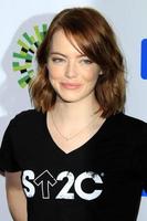 los angeles, 9 de setembro - emma stone na 5ª bienal resista ao câncer na sala de concertos walt disney em 9 de setembro de 2016 em los angeles, ca foto