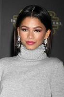 los angeles, 22 de novembro - zendaya coleman no aniversário vip da família da rádio disney s no clube nokia em 22 de novembro de 2014 em los angeles, ca foto