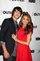 los angeles, 22 de julho - matt prokop, sarah hyland chega na noite de gala de encerramento do festival de 2012 de atingido por um raio no anfiteatro ja ford em 22 de julho de 2012 em los angeles, ca foto