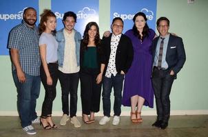 los angeles, 7 de junho - colton dunn, nichole bloom, ben feldman, america ferrera, nico santos, lauren ash, dan bucatinsky no painel fyc para superstore no ucb theatre em 7 de junho de 2016 em los angeles, ca foto