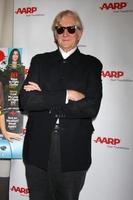 los angeles, 1 de agosto - t bone burnett no aarp luncheon iho jeff bridges no spago em 1 de agosto de 2014 em beverly hills, ca foto