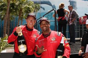 los angeles, 18 de fevereiro - dave pasant, alfonso ribeiro no toyota grand prix pro celeb race no toyota grand prix racecourse em 18 de abril de 2015 em long beach, ca foto