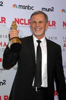 los angeles, 27 de setembro - tony plana nos prêmios alma 2013, sala de imprensa no auditório cívico de pasadena em 27 de setembro de 2013 em pasadena, ca foto