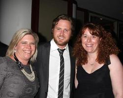 los angeles, 15 de abril - aj fivey, e convidados do evento participando do baile beneficente toyota grand prix 2011 em westin long beach em 15 de abril de 2011 em long beach, ca foto