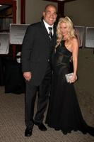 los angeles, 15 de abril - tito ortiz, jenna jameson participando do baile beneficente toyota grand prix 2011 em westin long beach em 15 de abril de 2011 em long beach, ca foto