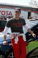 dlos angeles, 5 de abril - michael trucco no toyoto pro celeb race press day 2011 em long beach grand prix toyota complex em 5 de abril de 2011 em long beach, ca foto