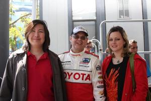 los angeles, 14 de abril - doug fregin center, amigos na corrida toyota pro celeb de 2012 em long beach grand prix em 14 de abril de 2012 em long beach, ca foto