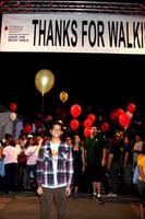 los angeles, 6 de outubro - tyler posey at the light the night the walk to be the leucemia-lymphoma society at sunset-gower studios em 6 de outubro de 2013 em los angeles, ca foto