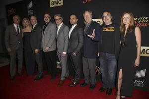 Los Angeles, 2 de fevereiro - elenco e equipe de Better Call Saul na exibição especial da segunda temporada de Better Call Saul no Arclight em 2 de fevereiro de 2016 em Culver City, CA foto