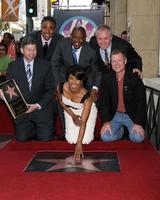 rick fox, angela bassett e forest whitaker, e os oficiais da câmara angela bassett recebem uma estrela na calçada da fama de hollywood hollywood boulevard los angeles, ca 20 de março de 2008 2008 kathy hutchins hutchins photo foto