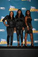 swv na sala de imprensa do Bet Awards no Shrine Auditorium em Los Angeles, Califórnia, em 24 de junho de 2008 ©2008 kathy hutchins foto de hutchins