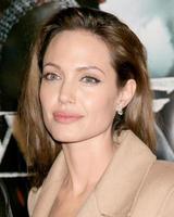 angelina jolie beowulf premiere teatro mann's village los angeles, ca 5 de novembro de 2007 ©2007 kathy hutchins foto de hutchins