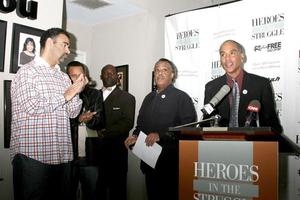 danny blakewell, jr hill harper, rev al sharpton e phill wilson coletiva de imprensa do black aids instituto kjlh ingelwood, ca 7 de fevereiro de 2008 ©2008 kathy hutchins foto de hutchins