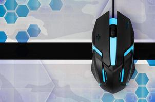 bandeira de Botswana e mouse de computador. conceito de país representando equipe de e-sports foto