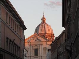 roma, st. basílica de Pedro à noite