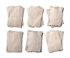 conjunto de velhos pedaços em branco de manuscrito de papel em ruínas vintage antigo ou pergaminho foto