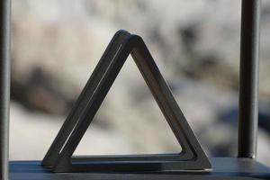 triângulo suporta telefones celulares para tirar selfies foto